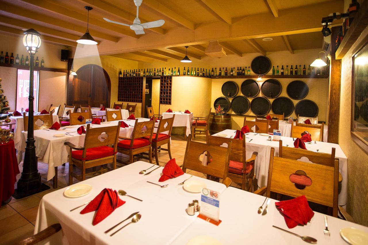 The Shady Rest Hotel Πορτ Μόρεσμπι Εξωτερικό φωτογραφία